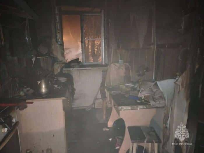 Женщина погибла в пожаре на Парковой в Каменске-Уральском 