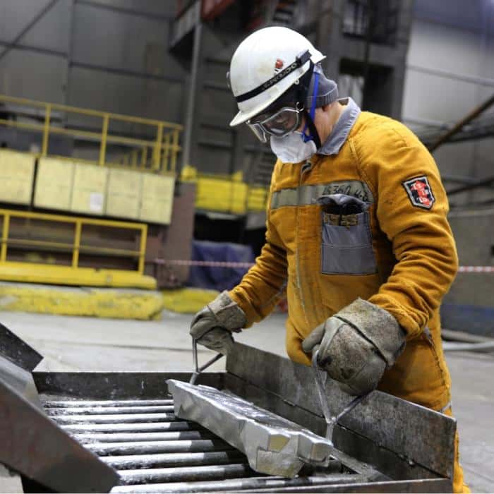 Эксперты объяснили, как новый пакет санкций может сказаться на алюминиевой отрасли России