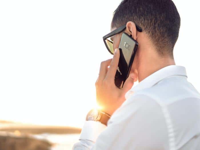 "ФСБ", "безопасный счет" и другие слова, после которых нужно бросать трубку