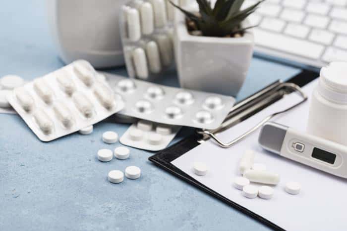 Какие лекарства будут выдавать россиянам бесплатно при тяжелых заболеваниях? Новое распоряжение Правительства РФ