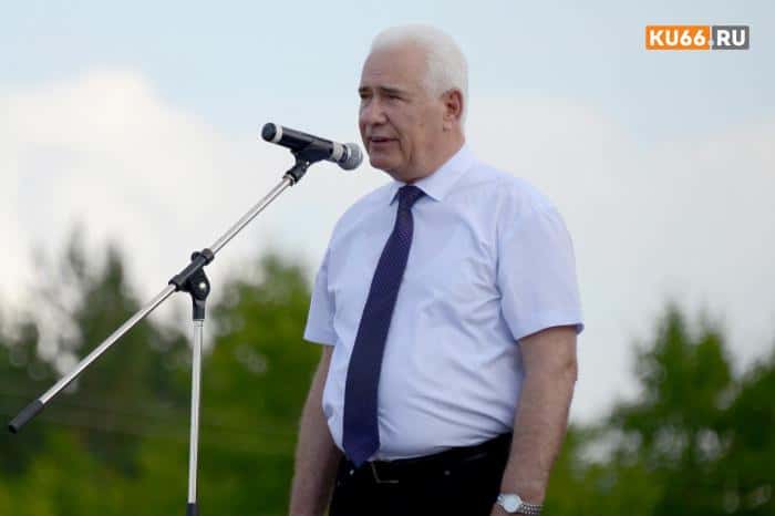 Депутат Виктор Якимов предложил начальнику полиции Свердловской области помочь с расследованием дела об «автомойке-пыточной» 