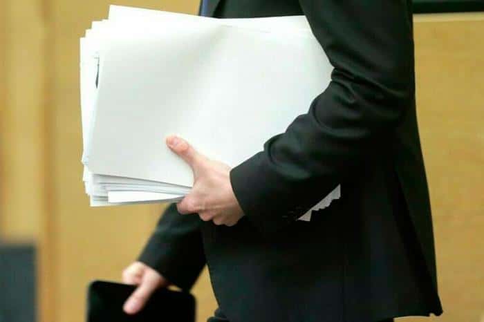 Депутатов заставят чаще общаться с избирателями: что изменится?