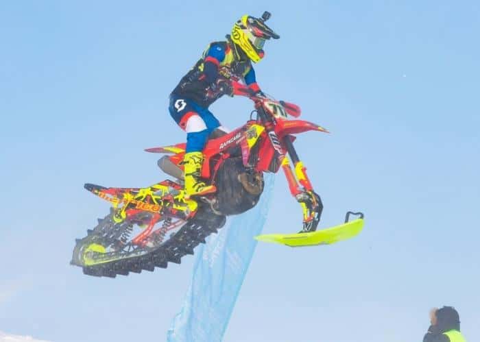 Тимур Муратов из Каменска-Уральского стал чемпионом России по кросс-сноубайку