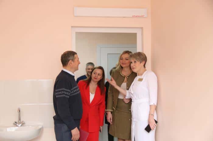 В РУСАЛ рассказали о ремонте неврологического отделения круглосуточного стационара