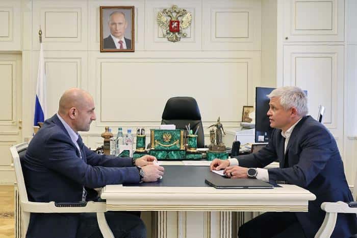 Полпред президента в УрФО и глава Сбера на Урале обсудили развитие регионов