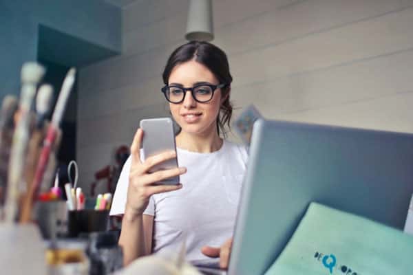 Безумные тренды блогеров, которые могут вас убить: правда о голодовках и капельницах