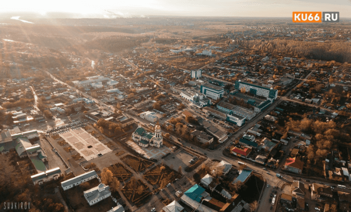 «Уральцы на субботниках, множественные ДТП и праздники». Главные новости Каменска-Уральского и региона за неделю