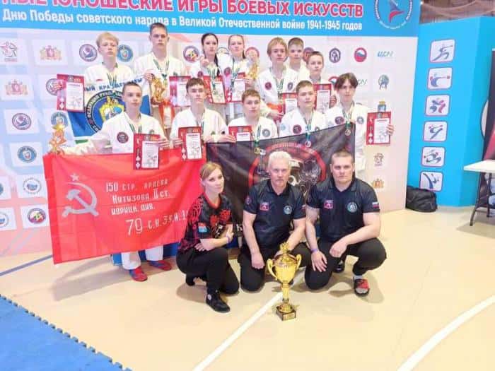 Невероятная победа: юные борцы из Каменска-Уральского покорили областные игры по боевым искусствам