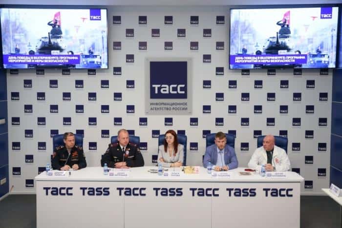 Закрытые дороги и усиленный контроль в Свердловской области: как изменится движение в майские праздники