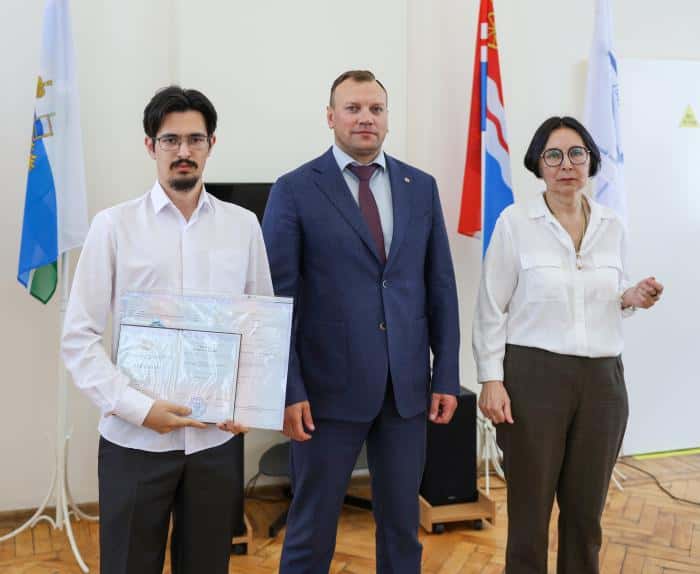 СинТЗ вручил офферы выпускникам КУПК