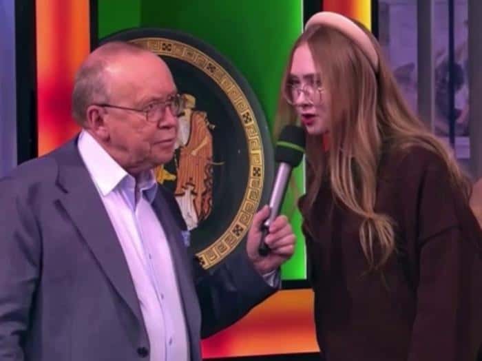 Умница из Каменска-Уральского Ольга Лукьянова снова блеснула на Первом канале