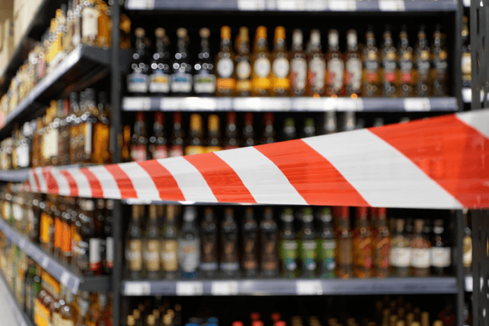 16 площадок закроют для продажи алкоголя 24 мая в Каменске-Уральском