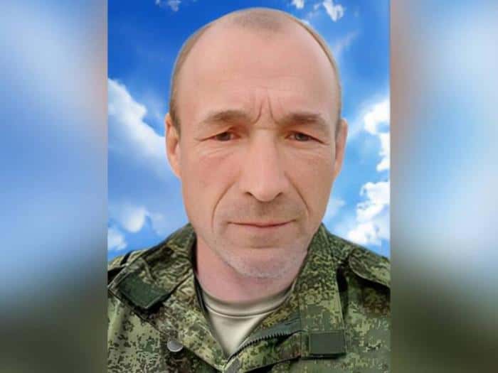 «Любил все делать своими руками»: каменский наводчик Алексей Черников погиб на СВО