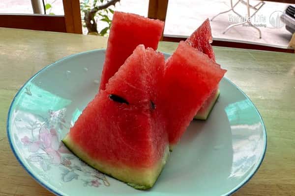 Первая партия казахских арбузов прибыла в Свердловскую область  