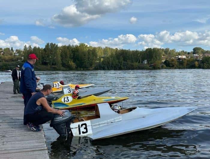 Россия съезжается в Каменск-Уральский: стартует чемпионат по водно-моторному спорту