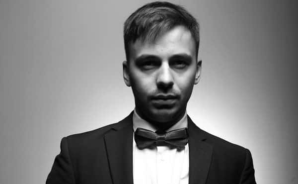 В Каменске-Уральском умер известный ведущий Кирилл Чеповский