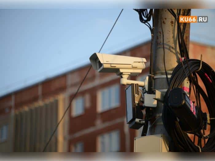 Умные камеры на дорогах: где установят новые видеодетекторы в Свердловской области