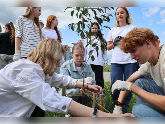 В Каменске-Уральском медалисты оставили зелёный след в истории города