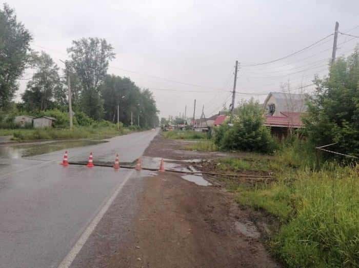 Каменцы засыпали канавы — теперь тонут сами: власти объяснили, почему нельзя трогать дренаж