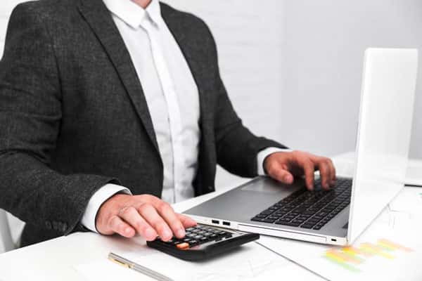 Госдума возьмется за пошлины: россиян с маленькой зарплатой ждёт послабление