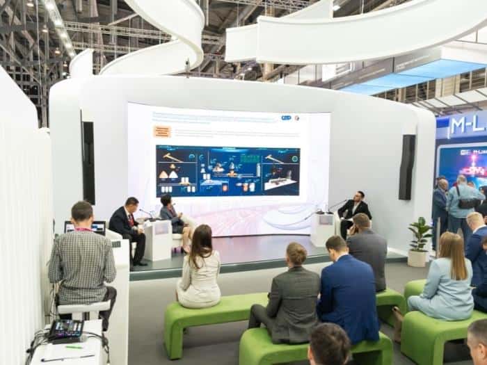 ИИ измерит давление и подскажет, чем вы больны — Сбер показал будущее на «Иннопроме»