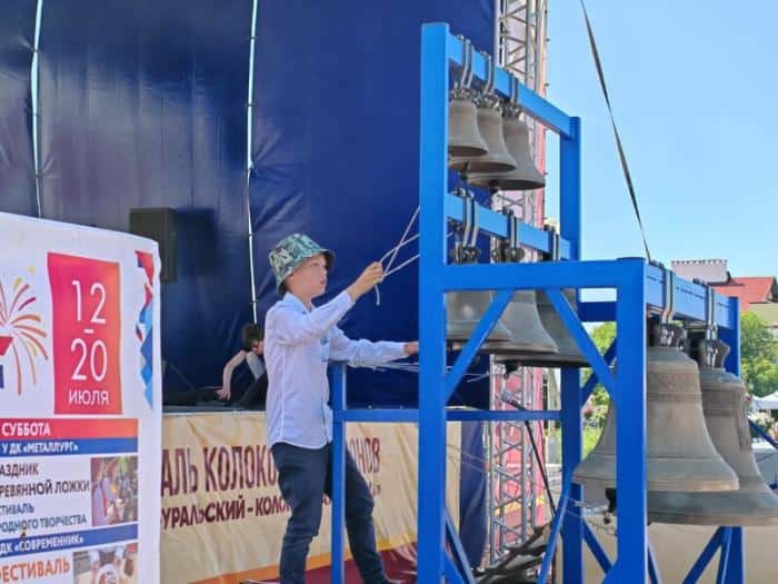 «Так больше нигде не звонят!»: как прошел колокольный фестиваль в Каменске-Уральском