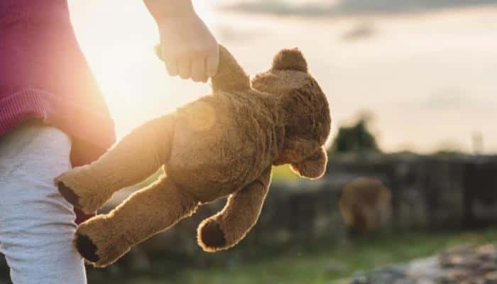 Почти тысяча детей в Свердловской области вернулись в родные семьи за полгода