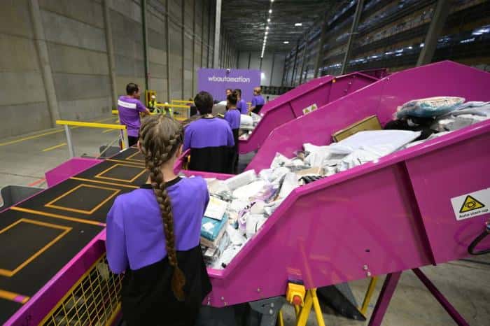 7 тысяч вакансий и миллионы товаров: в Екатеринбурге открыли крупнейший склад Wildberries 