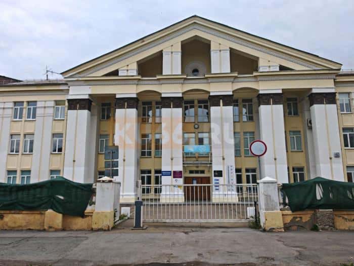 Почти 8 миллионов рублей потратят на капремонт спортзала в Каменск-Уральском политехническом колледже