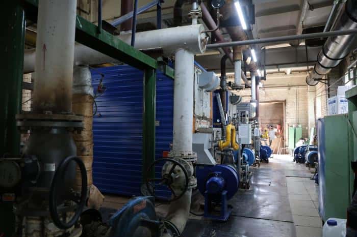 Более 100 поломок на теплотрассах: в Каменске-Уральском готовятся к зиме и чинят трубы