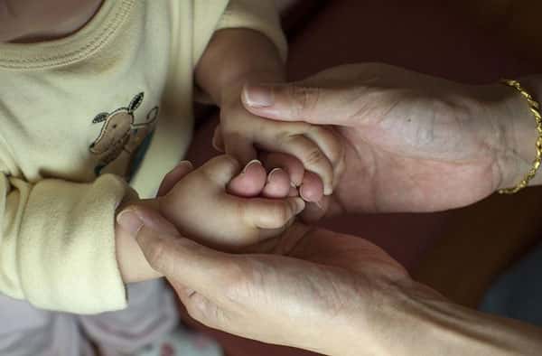 Потрясающая статистика: 12 пар близнецов родились в Свердловской области за неделю 