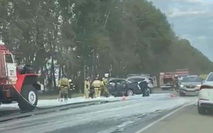 Пожар на трассе: лобовое столкновение в Каменске-Уральском унесло две жизни