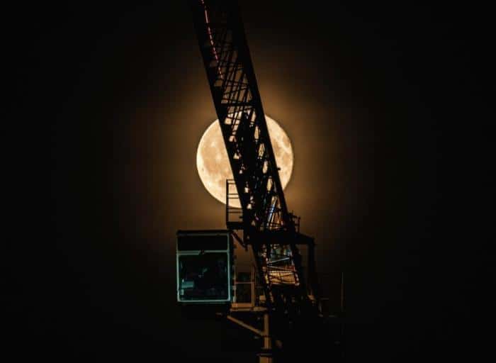 Луна, сияние и планеты: Урал снова оказался в центре небесного шоу