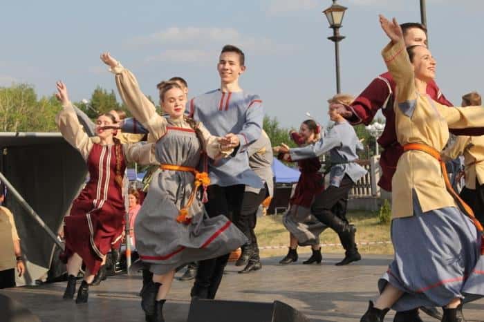 От 3 до 99 лет: куда пойти заниматься творчеством в Каменске-Уральском