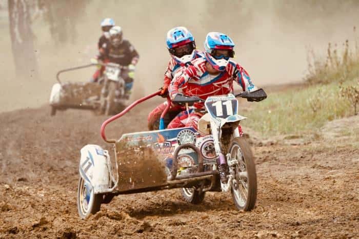 Жар, дождь и грязь: свердловские мотогонщики взяли медали Чемпионата России
