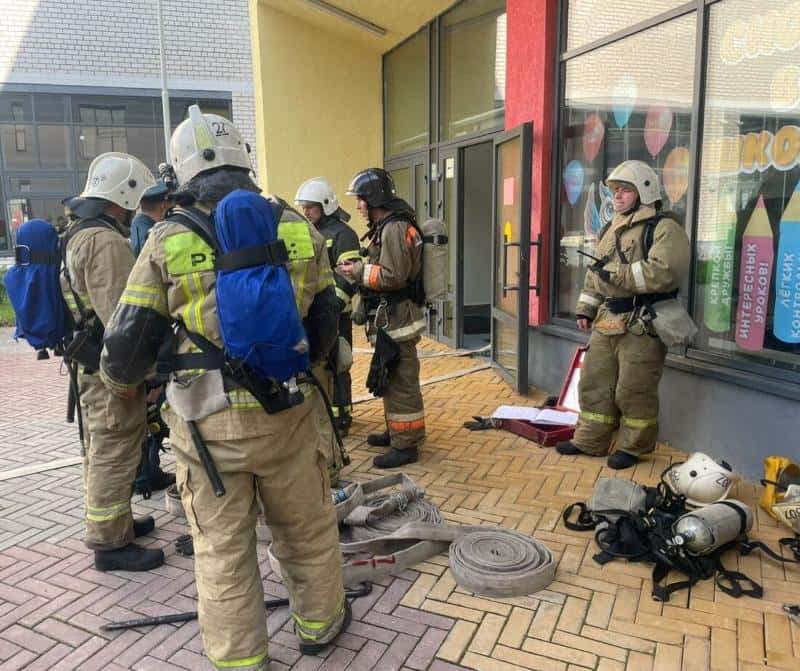 В Каменске-Уральском эвакуировали школу «Аксиома»: что там произошло