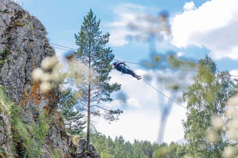 От Исети до Эльбруса: СинТЗ отмечает 75 лет спортивного туризма