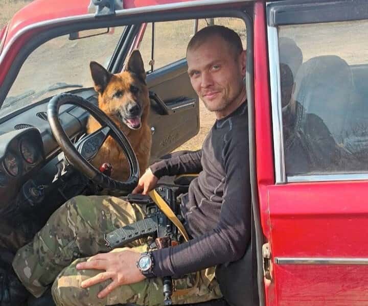 Каменск-Уральский простится с погибшим на СВО бойцом Константином Ереминым