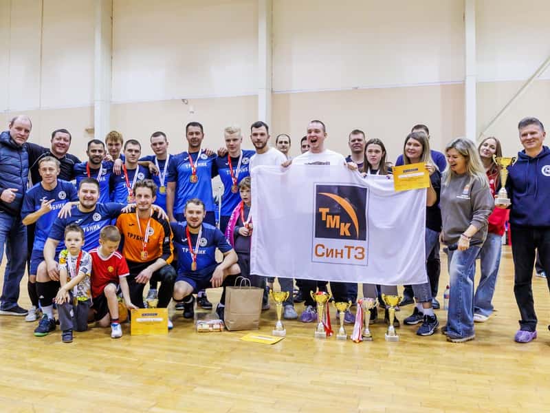 Синарские трубники снова стали первыми: триумф «Октябрины-2025» в Каменске-Уральском