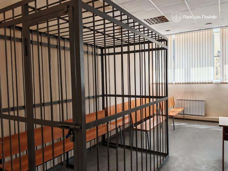 Утро начинается не с кофе: в Каменске-Уральском осужденного за кражи кофемашин обязали выплатить 117 тысяч рублей