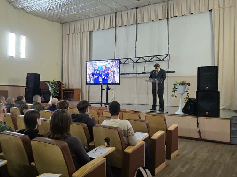 370 жителей Каменска-Уральского проверили знания по географии России на Географическом диктанте