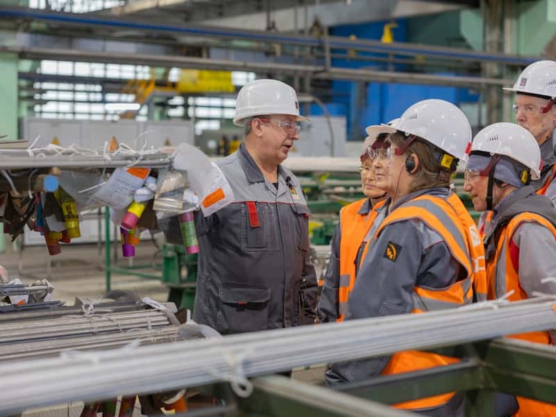 Экскурсия на завод: станьте свидетелями работы крупнейшего предприятия Каменска-Уральского