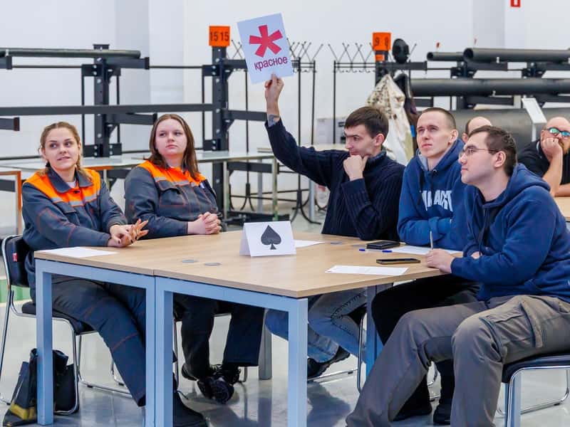 СинТЗ приглашает молодых металлургов раскрыть потенциал и строить карьеру