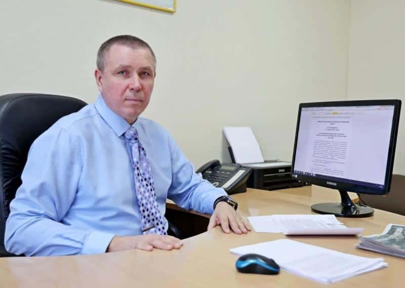 В мэрии Каменска-Уральского — новый начальник юридического отдела. Кто он?
