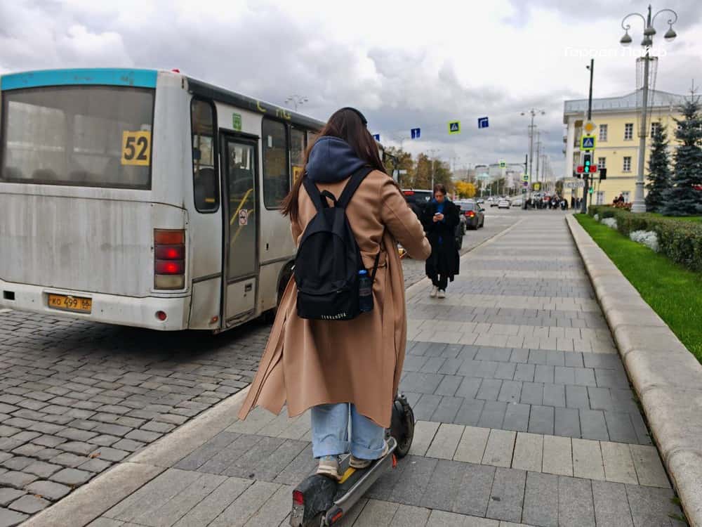 Самокаты возвращаются: Минтранс против ужесточения правил