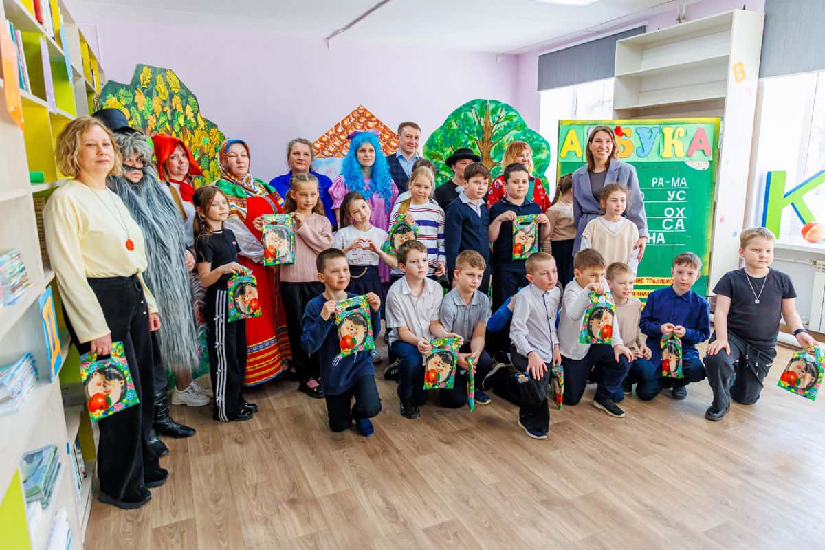 В Каменске-Уральском запустили проект для детей с трудностями чтения «Читаем на ощупь»