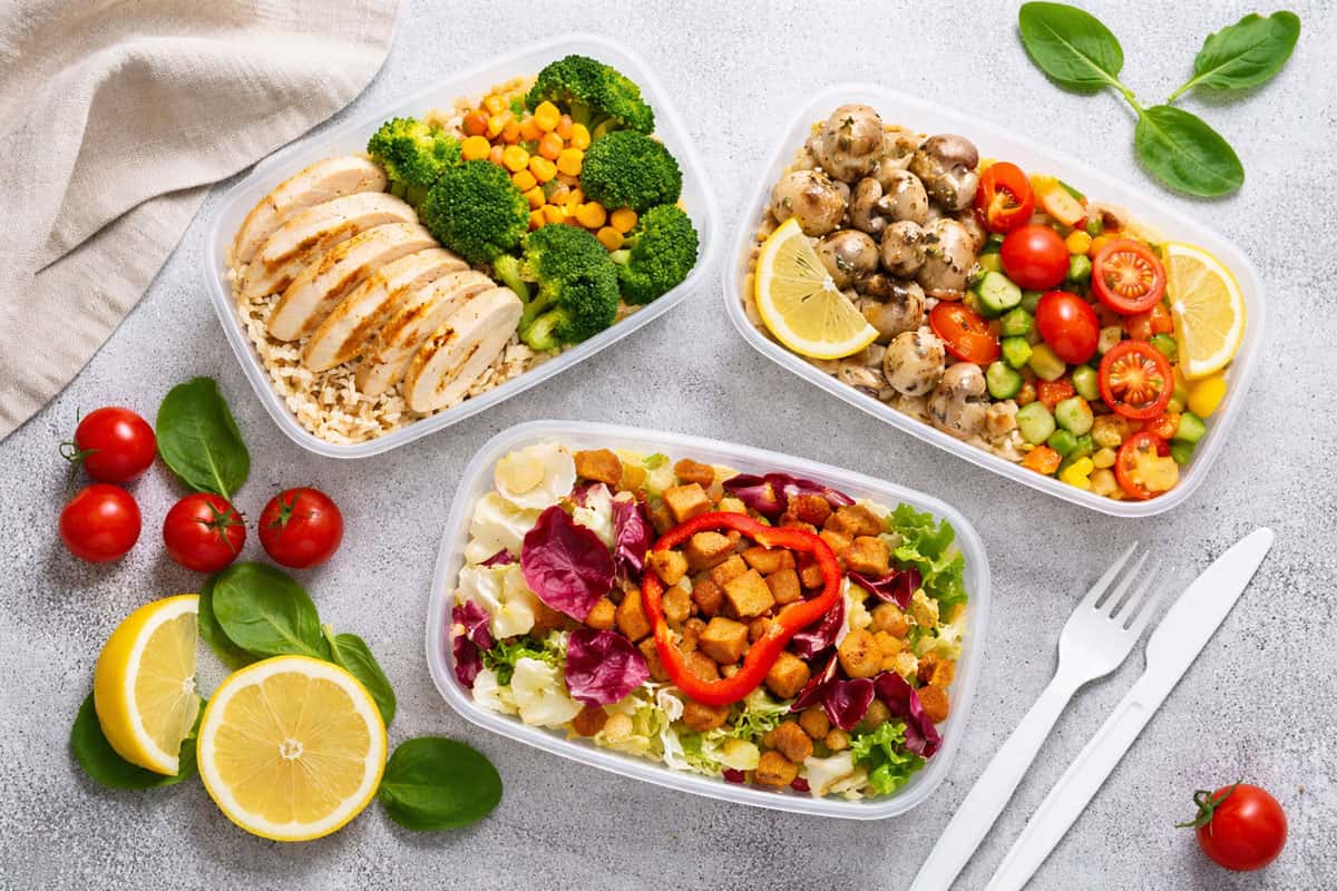 Роспотребнадзор вводит новые правила для готовой еды и доставки