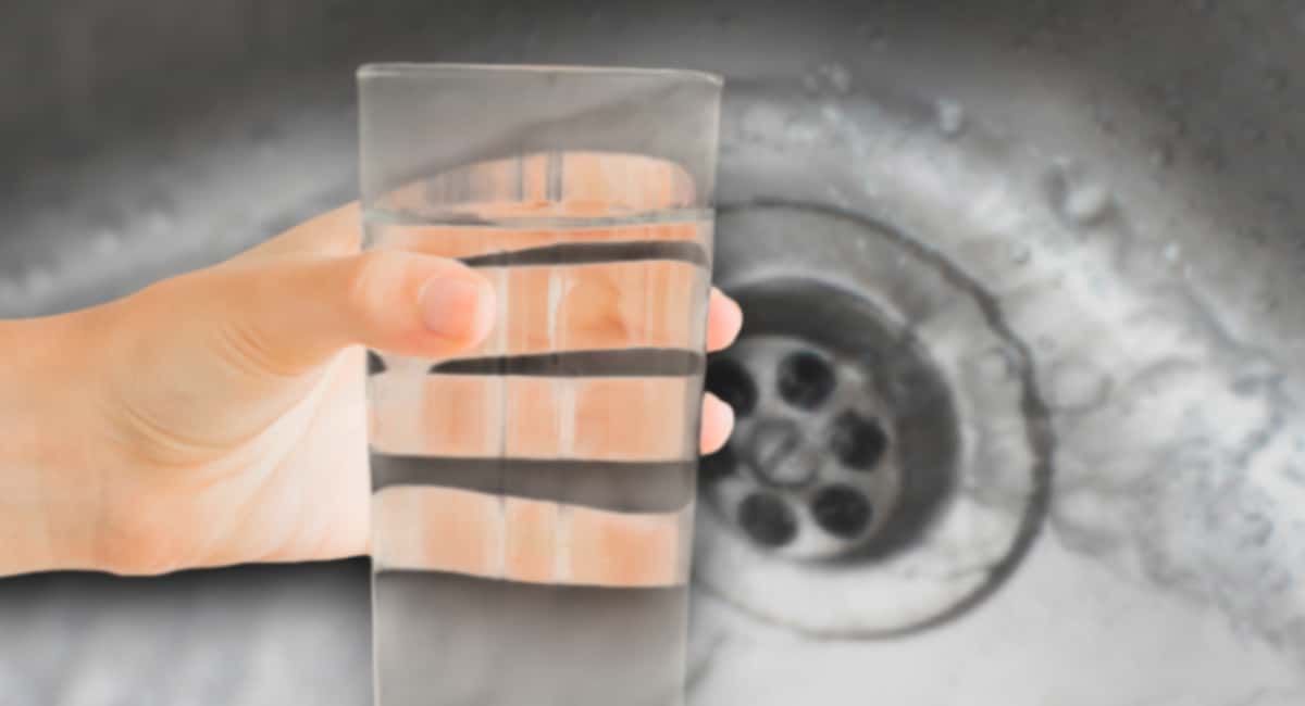 Заливаю в слив 1 стакан — и засор летит в трубу со свистом: делаю так много лет — никаких мучений с вантузом