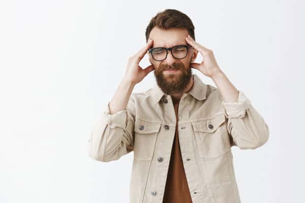 Около половины россиян испытывает выгорание на работе