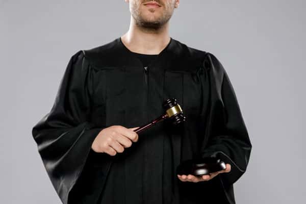 Депутаты предложили до суда блокировать порочащие сайты